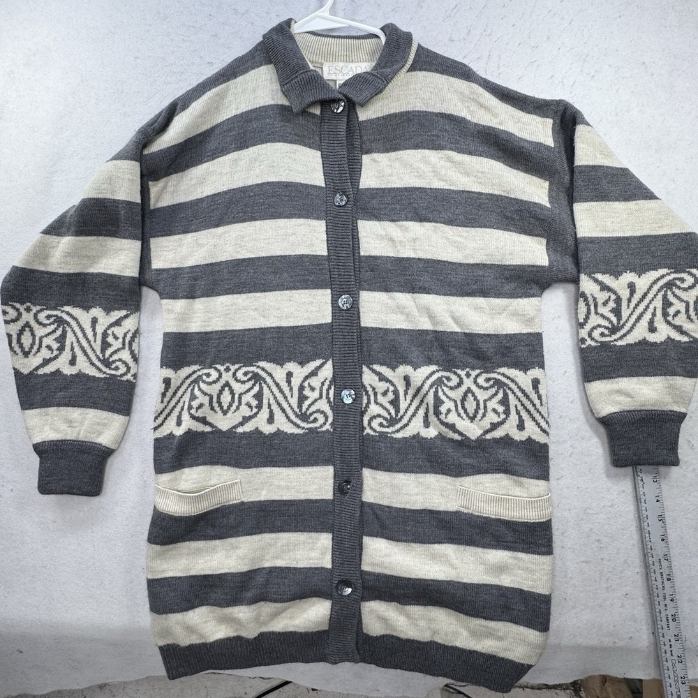 VTG Escada Button Up Tunic Sweater Womens Size 38 or L/XL Wool & Angora Rabbit